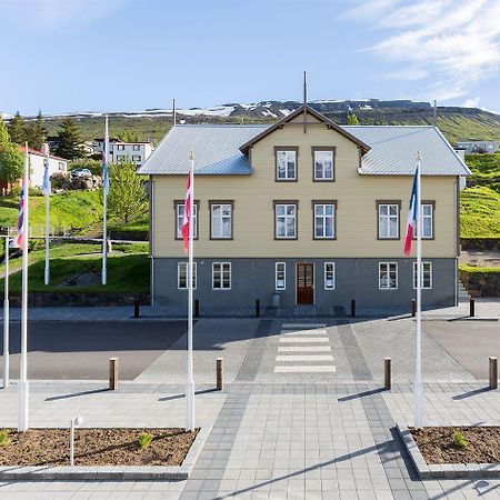 ฟอสโฮเต็ล อีสต์ฟยอร์ด Hotel Faskrudsfjordur ภายนอก รูปภาพ