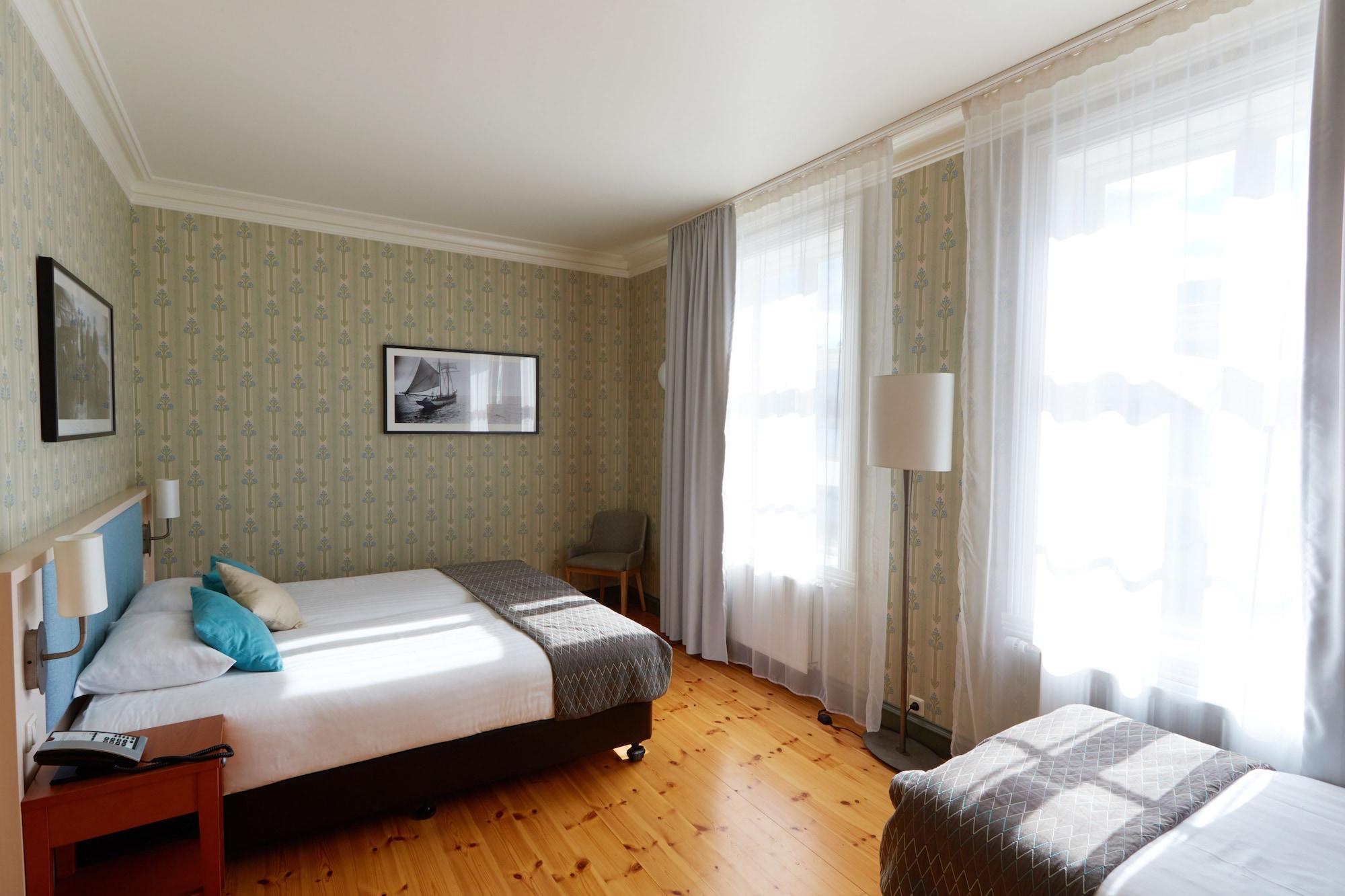 ฟอสโฮเต็ล อีสต์ฟยอร์ด Hotel Faskrudsfjordur ภายนอก รูปภาพ