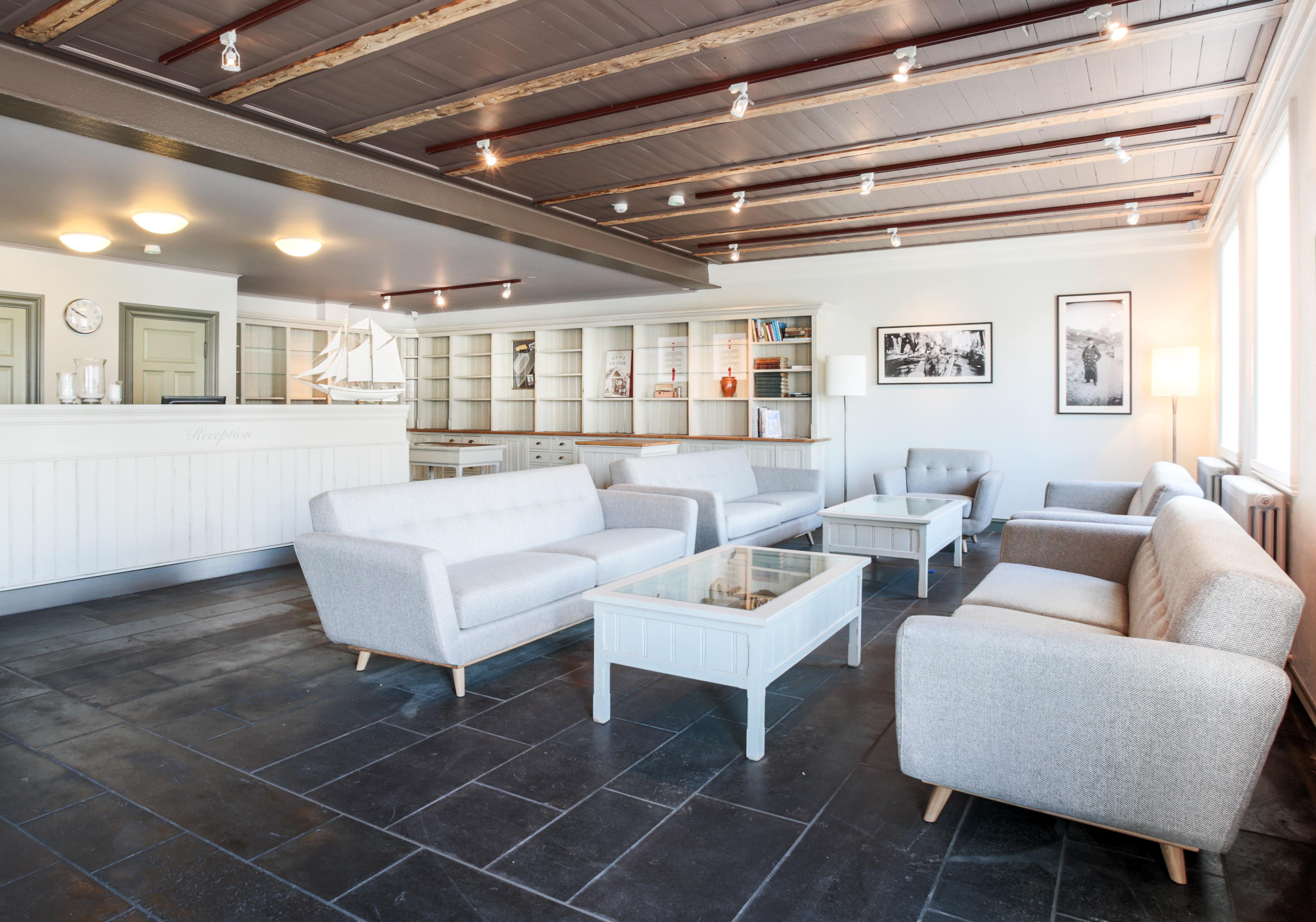 ฟอสโฮเต็ล อีสต์ฟยอร์ด Hotel Faskrudsfjordur ภายนอก รูปภาพ