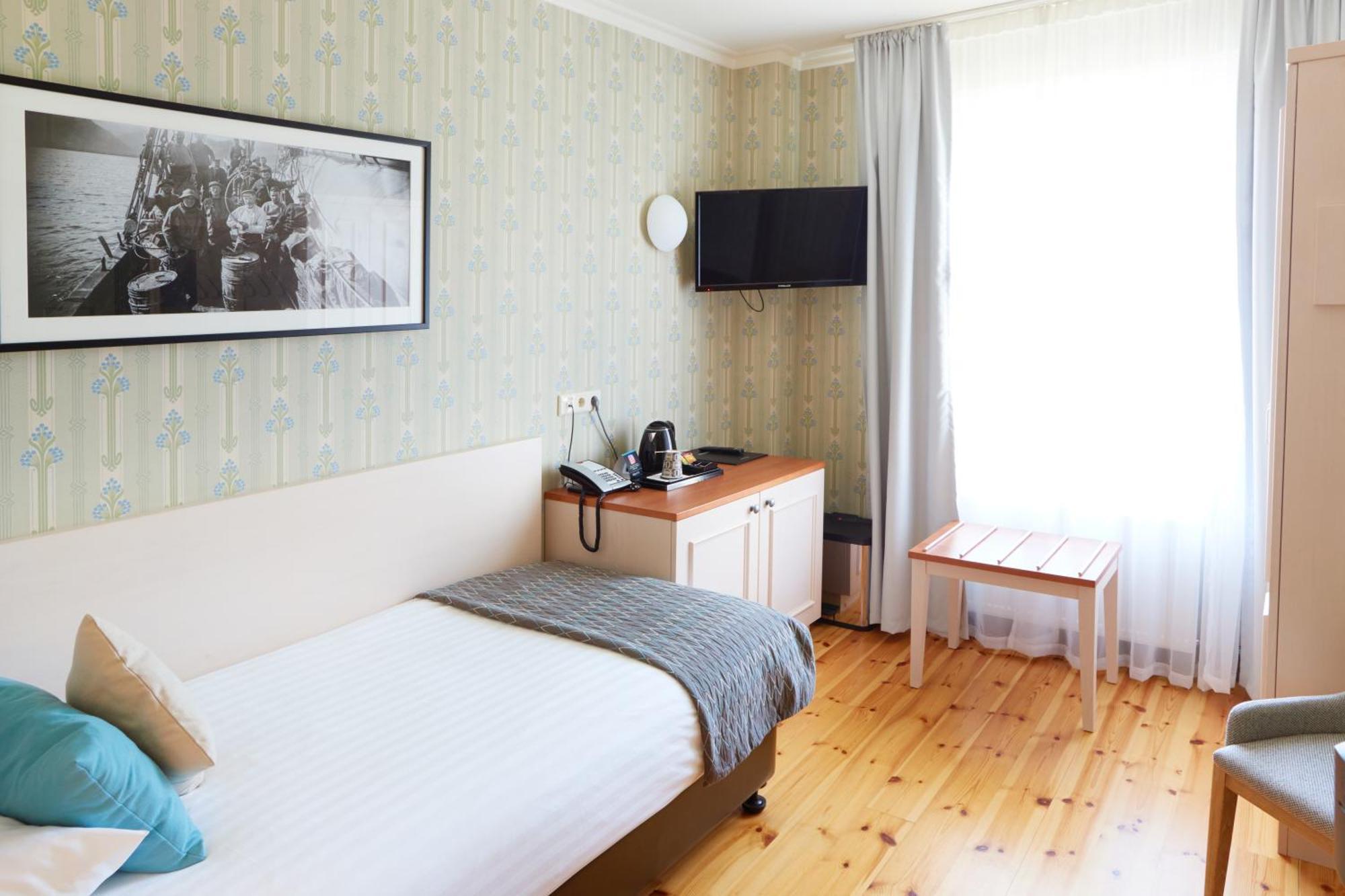 ฟอสโฮเต็ล อีสต์ฟยอร์ด Hotel Faskrudsfjordur ภายนอก รูปภาพ