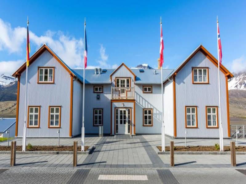 ฟอสโฮเต็ล อีสต์ฟยอร์ด Hotel Faskrudsfjordur ภายนอก รูปภาพ