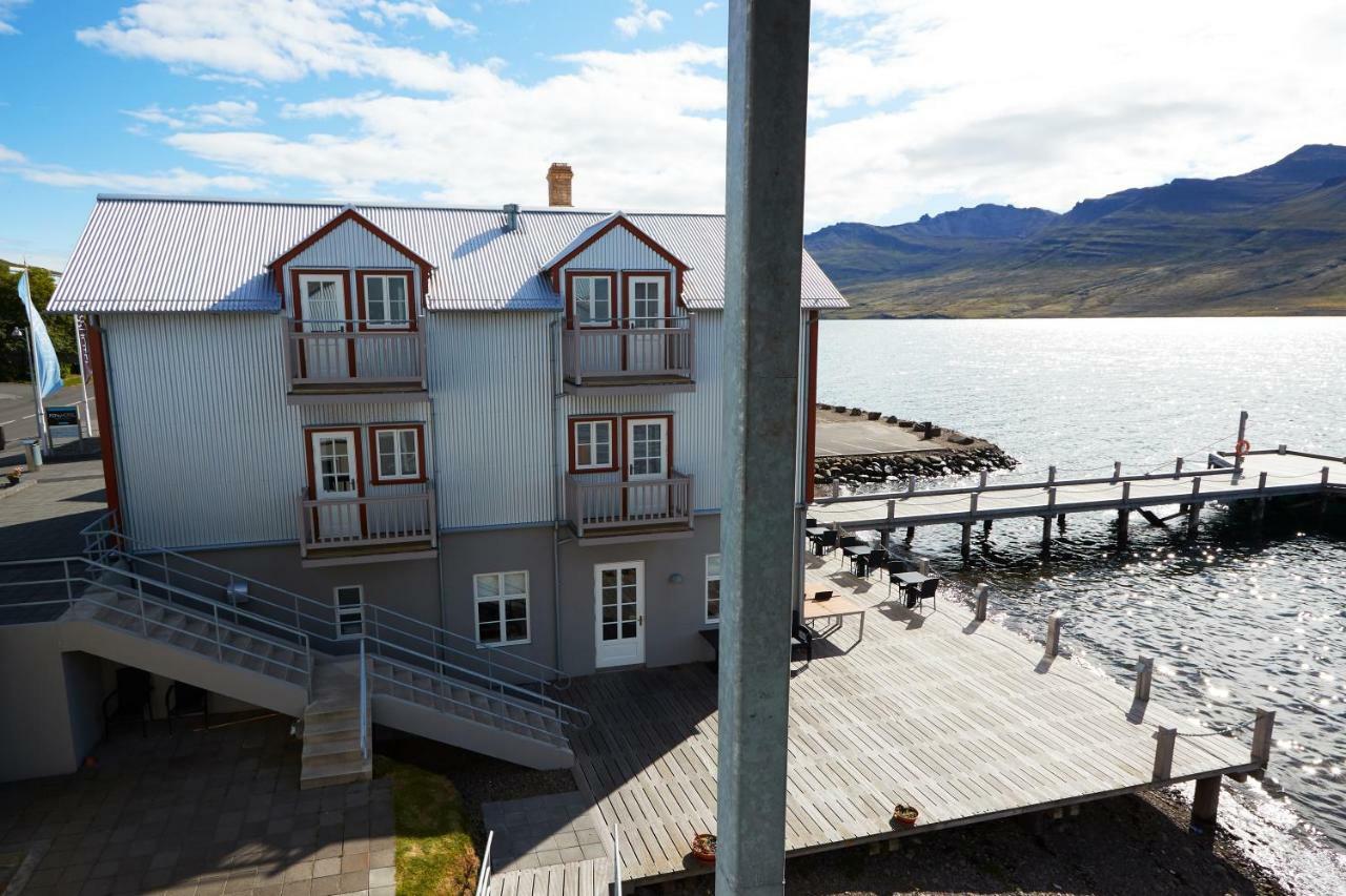 ฟอสโฮเต็ล อีสต์ฟยอร์ด Hotel Faskrudsfjordur ภายนอก รูปภาพ